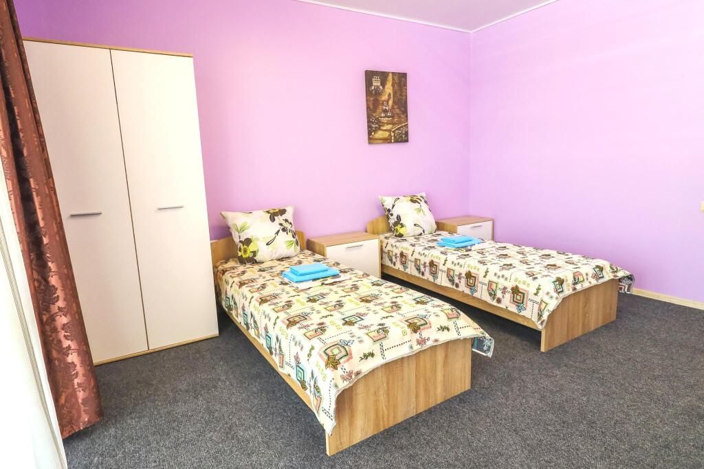 Lavrio Hotel — Kuchugury — photo 4