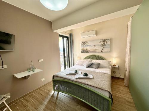 Amuka B&B — 4-Star Luxury Hotel in Santo Stefano Di Camastra, Italy
