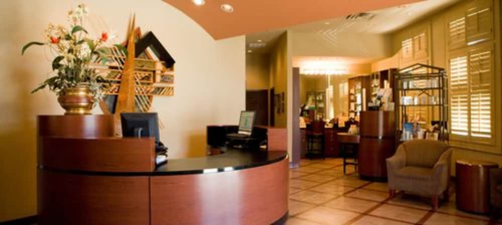 The Sanford House Inn & Spa - photo 2