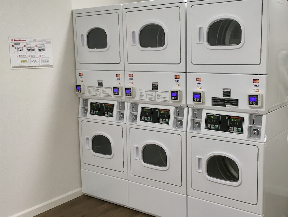 Stay Plus Extended Stay Suites - photo 31