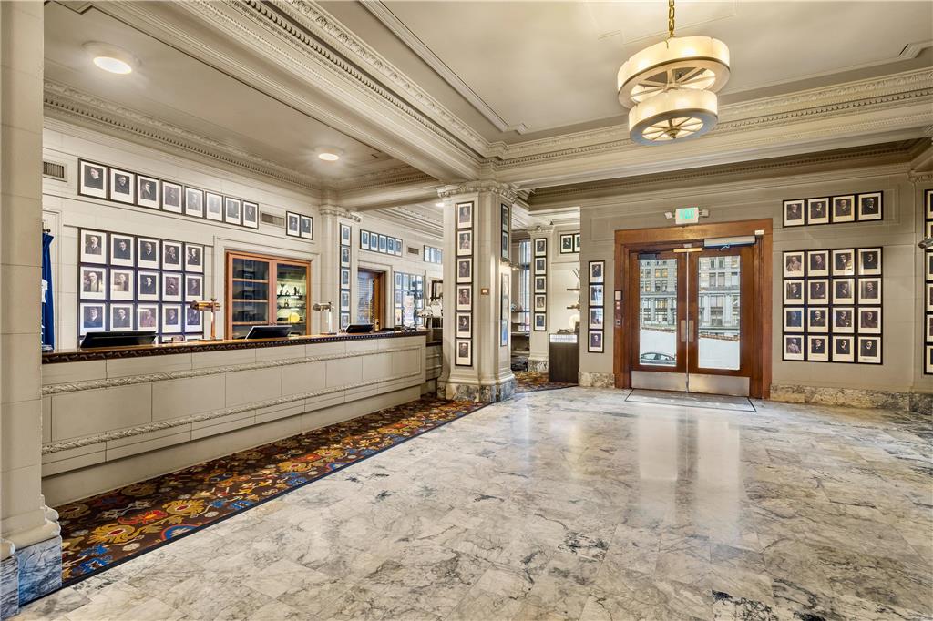 Arctic Club Hotel - photo 6