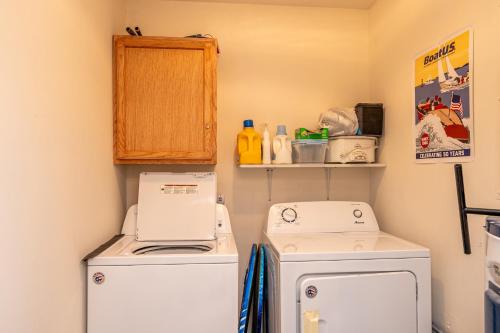 Blu By U by Oak Island Accommodations - photo 44