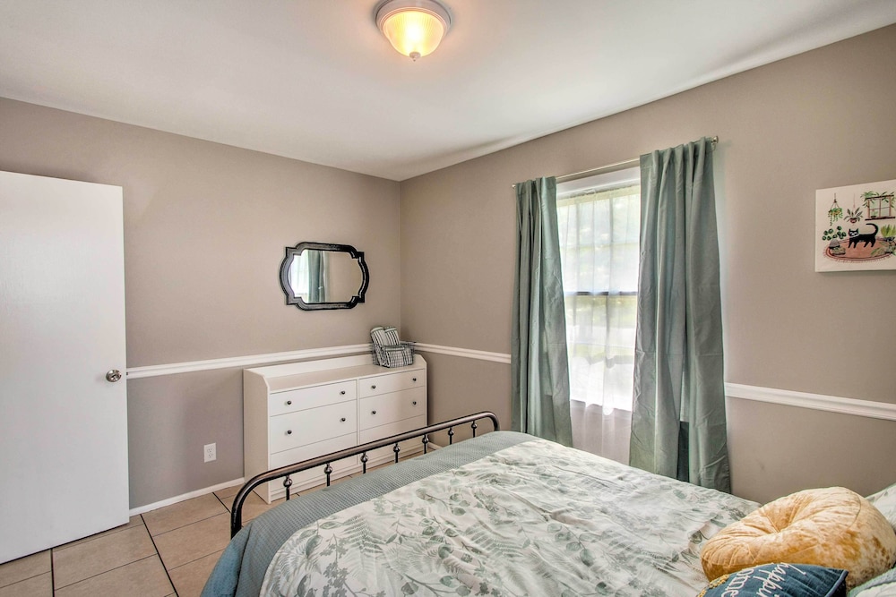 Pet Friendly Brunswick Retreat with Gas Grill in Brunswick, United States