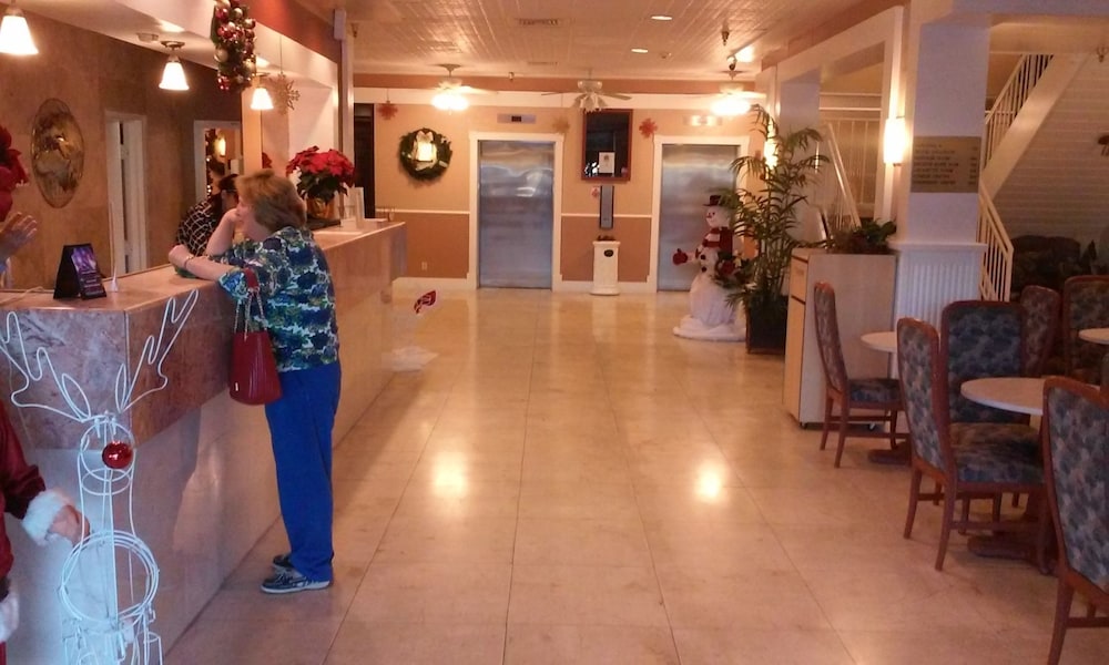 Imperial Swan Hotel & Suites - photo 3