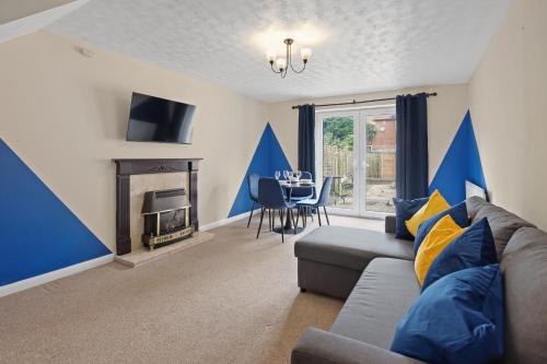 Luxurious 2 Bedroom Haven in Vibrant Robinhood: Ideal for Business or Leisure Stay — 4-Star Luxury Hotel in Nottingham, United Kingdom