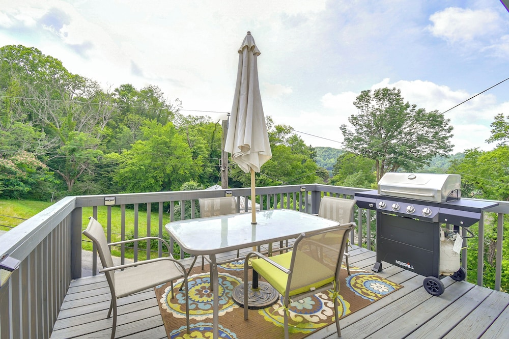 18 Mi to Red River Gorge: Beattyville Retreat — hotel in Beattyville