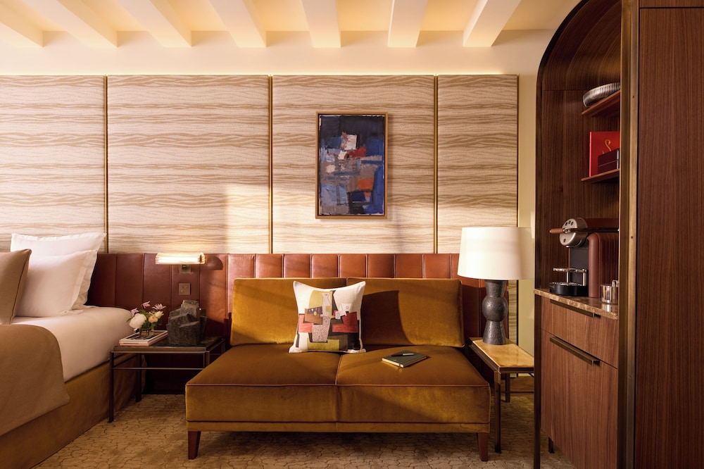 Hotel d’Aubusson — Paris — photo 3