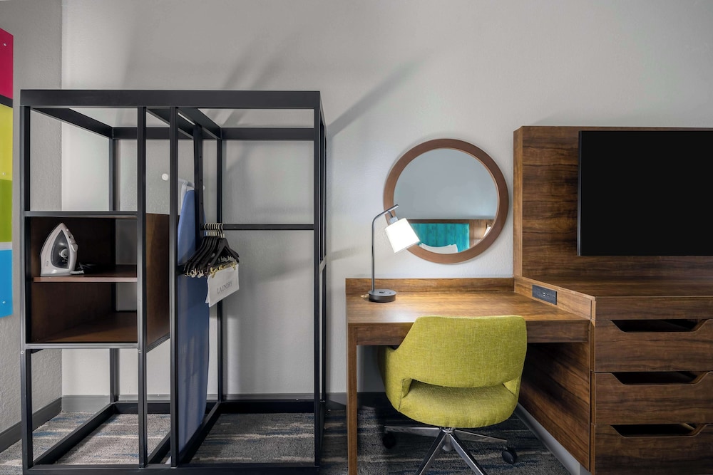 Hampton Inn & Suites Alpharetta Roswell - photo 15