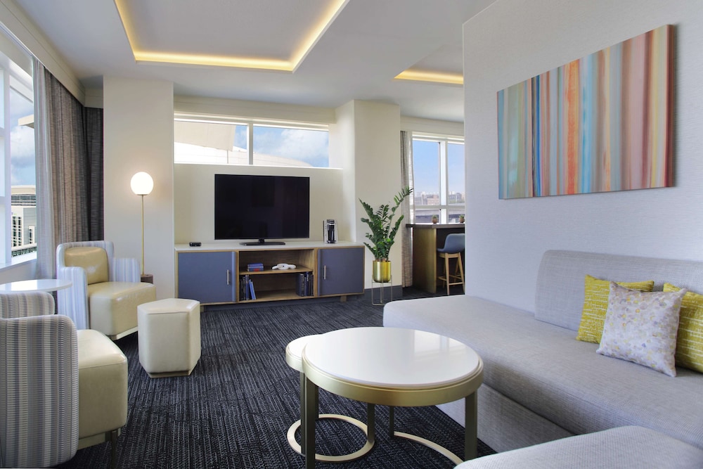 Hilton Omaha - photo 17