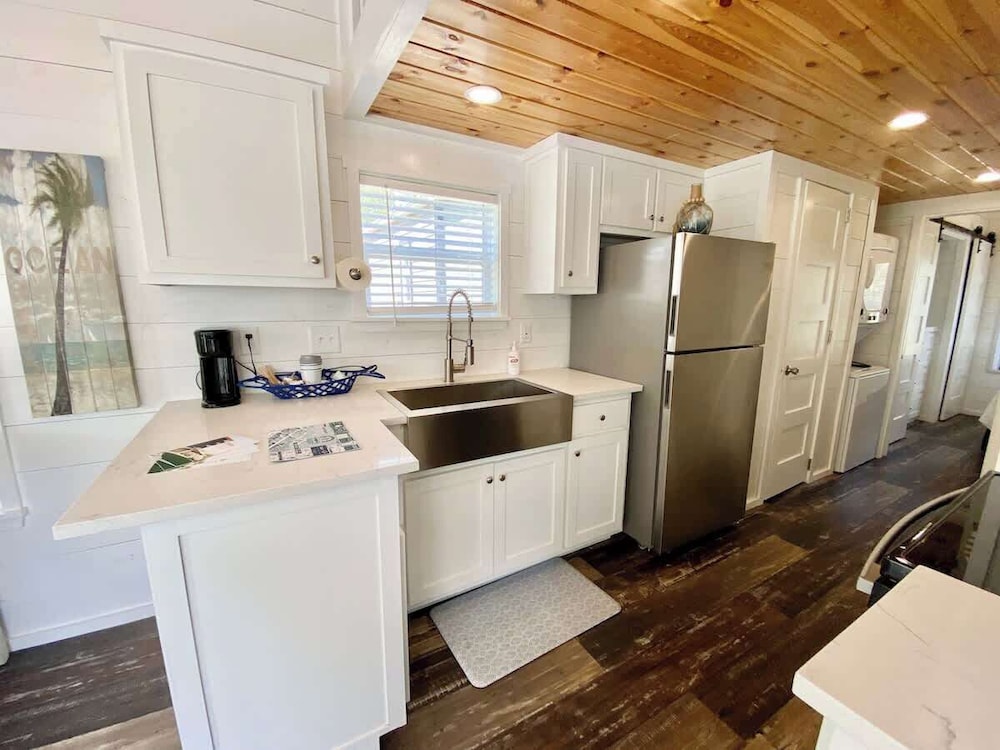 Resort at Fredericksburg Unit 4 - photo 5