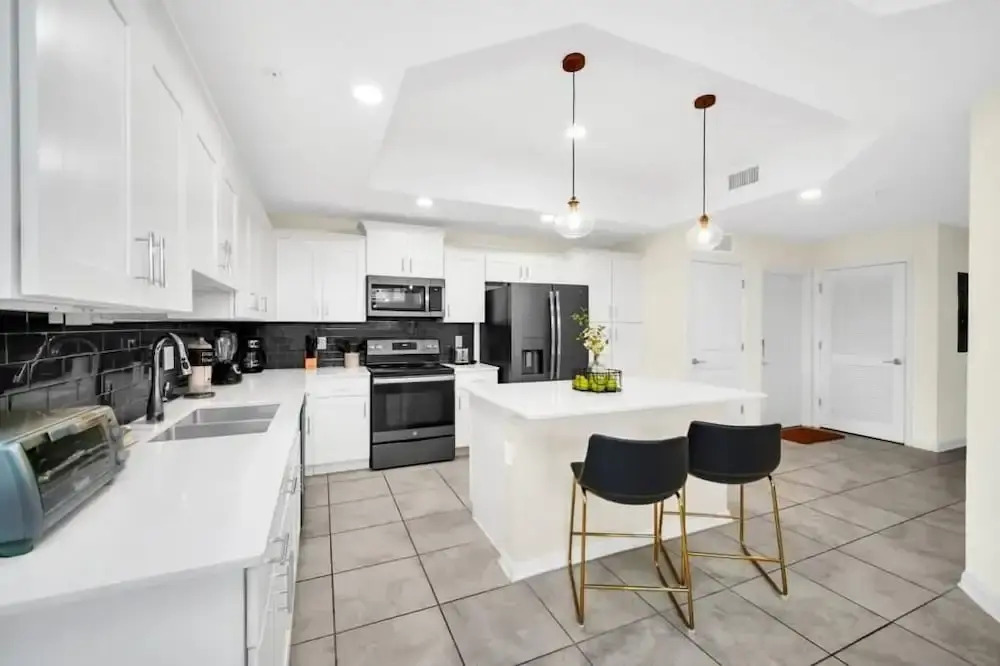 3131 PD Luxury 3 bed Condo in Storey Lake Resort - photo 12