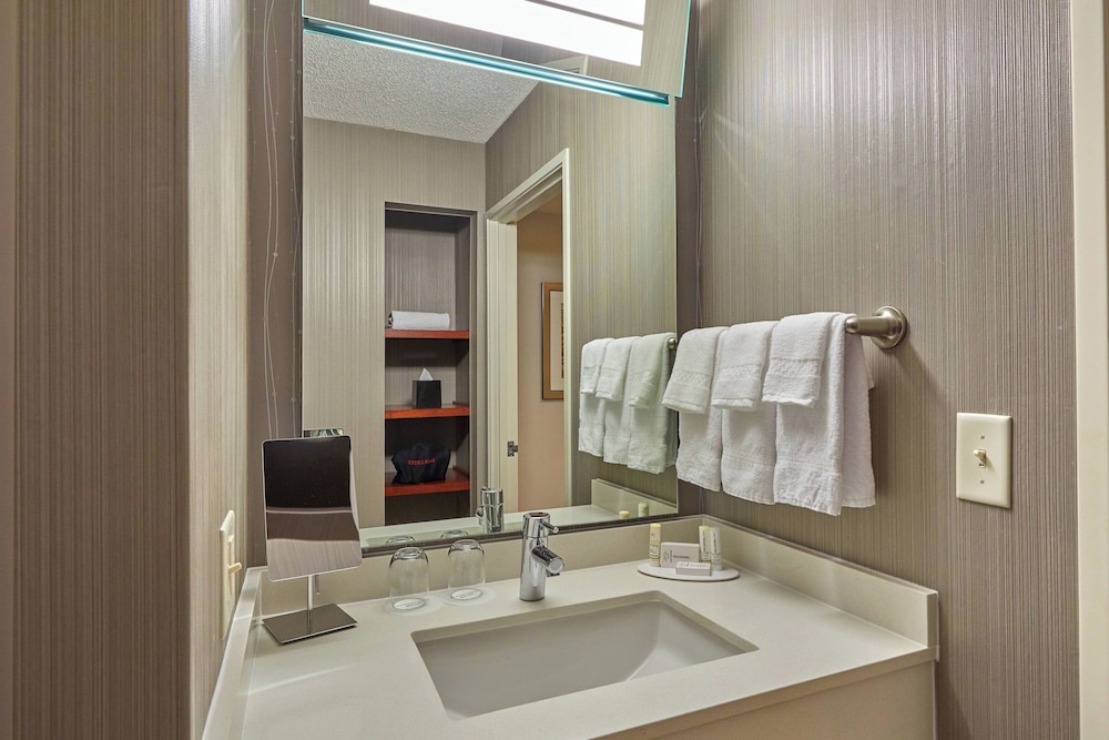 Courtyard by Marriott Eugene Springfield - photo 19