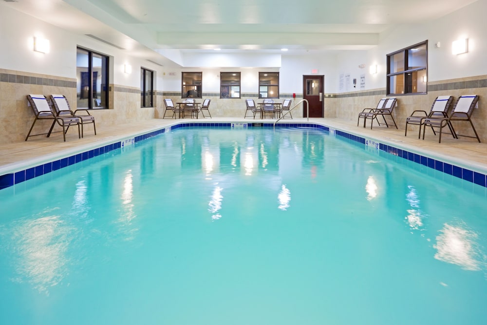 Holiday Inn Express Hotel & Suites Syracuse North Cicero by IHG - photo 21