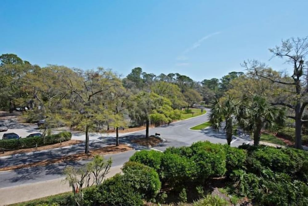 885 Ketch Court at the Sea Pines Resort - photo 6