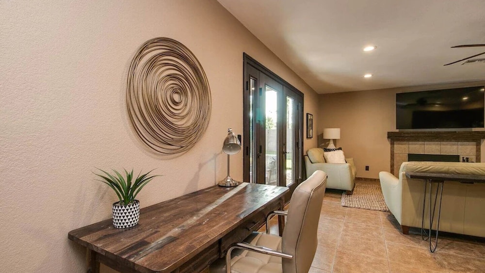 North Scottsdale Retreat w Resort Like Backyard - photo 36