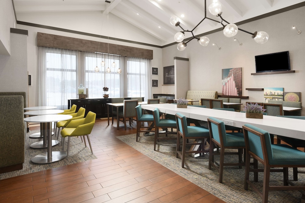 Hampton Inn & Suites Houston Medical Center NRG Park - photo 2