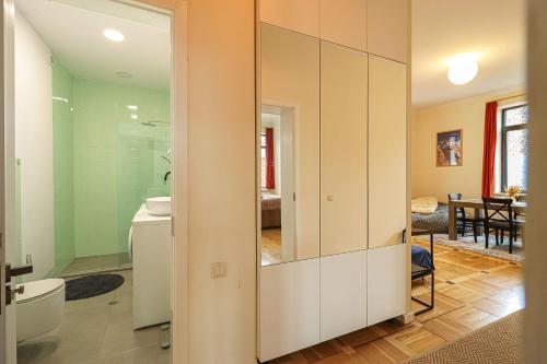 3BR Central and Spacious Apt Vera by Wehost