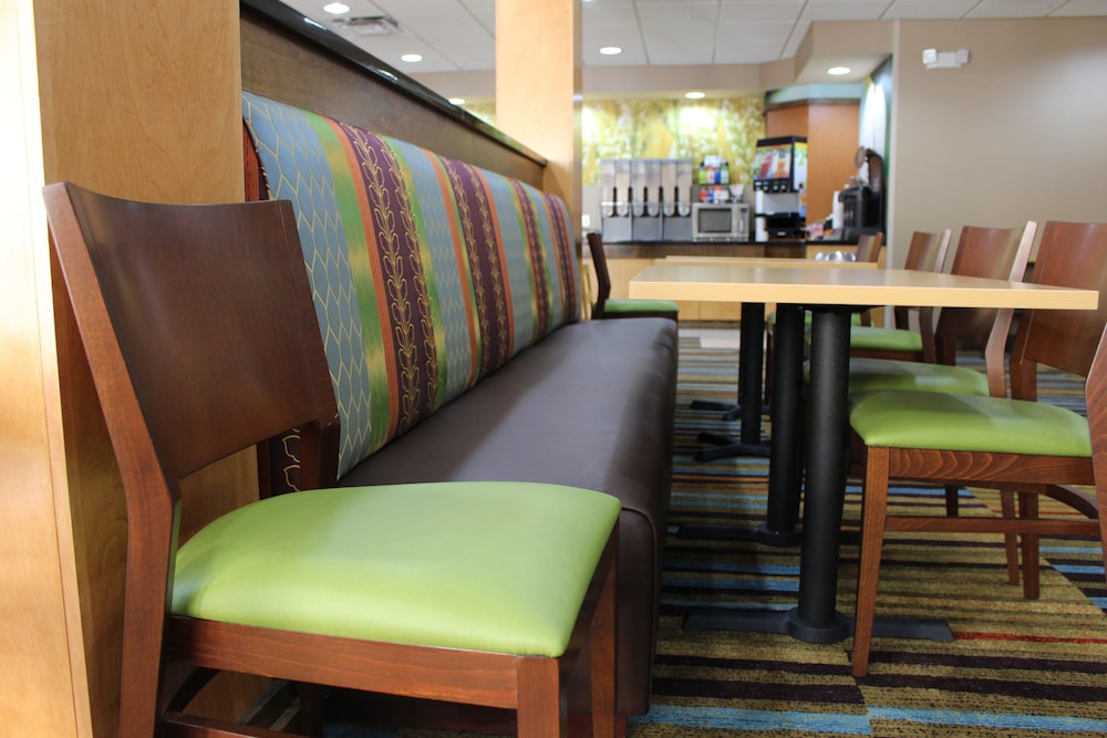 Fairfield Inn & Suites by Marriott Kansas City Liberty - photo 78