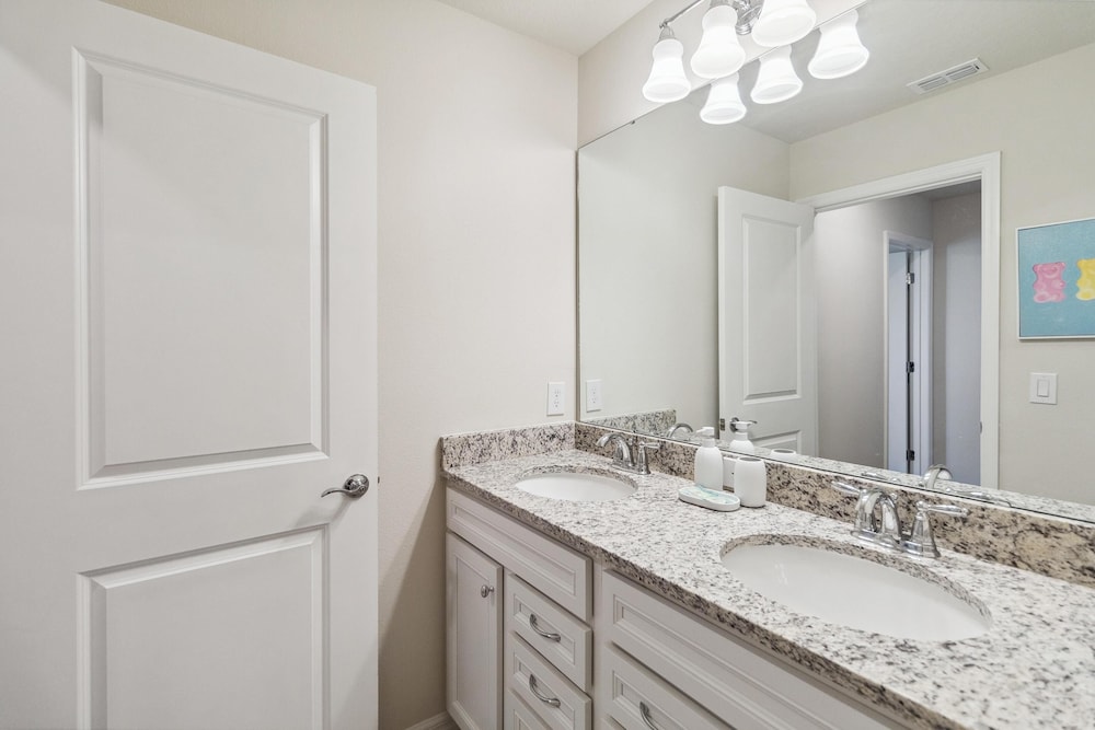 Amazing 7 5 Vacation Home at Windsor Island Resort - photo 18