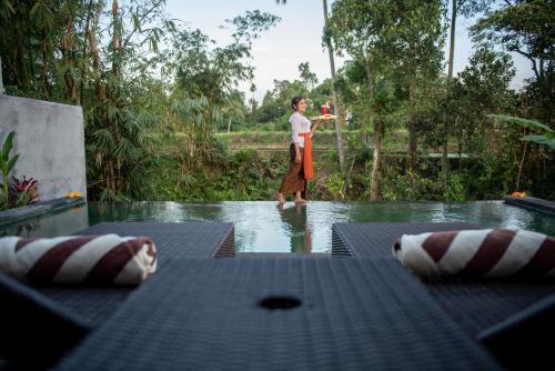 Madhawa Ubud Villa & Spa — 5-Star Luxury Hotel in Ubud, Indonesia
