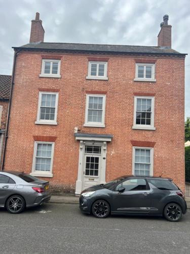 Swan House 5 x Executive Apartments Central Bawtry — 4-Star Luxury Hotel in Bawtry, United Kingdom