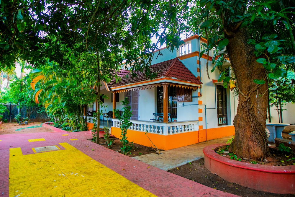 Queens Paradise Estate — hotel near Pondicherry Airport
