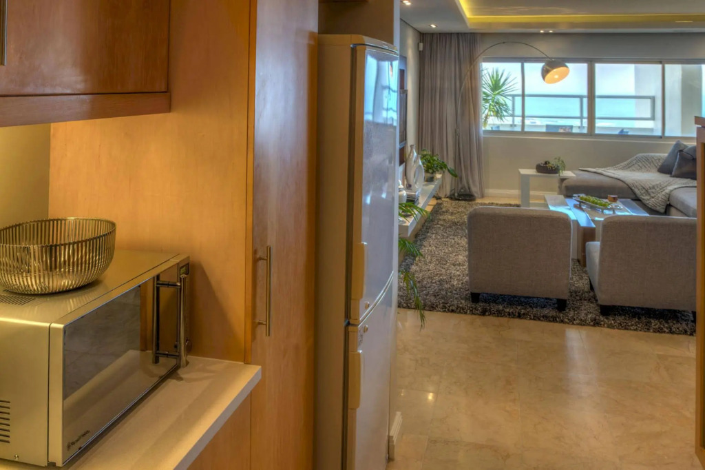 Dunmore Skies Penthouse — 5-Star Luxury Hotel in Cape Town, South Africa
