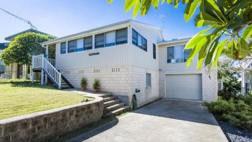 Brackley Hatch 8 Church St — carbon neutral stay, Yamba