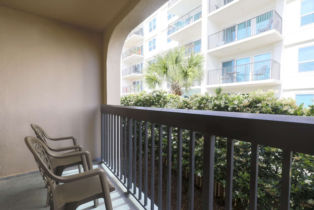 Hampton Inn Ft. Walton Beach - photo 38