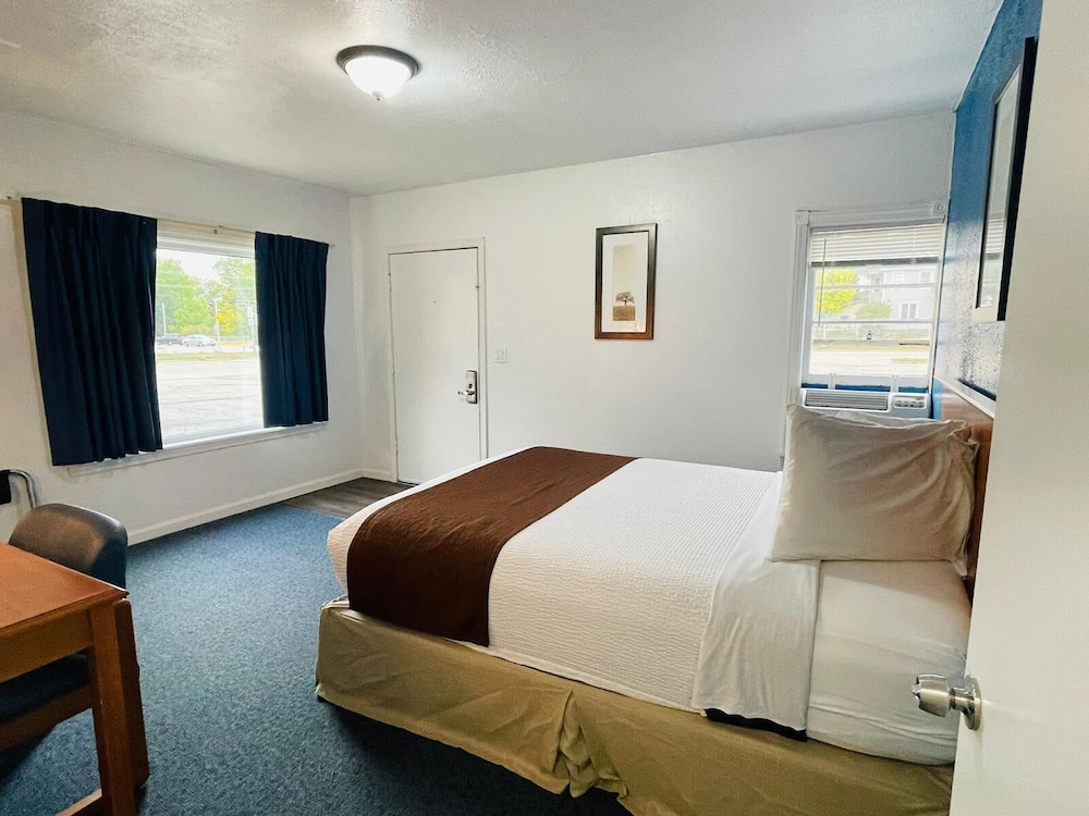 Sparta Inn - photo 6
