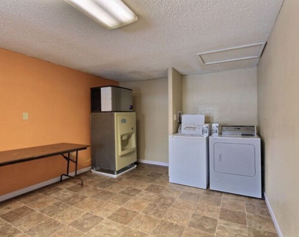 FairBridge Inn Express Battle Creek - photo 18