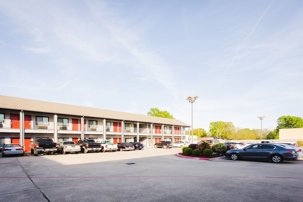 Palace Inn Baytown Spur TX 330 - photo 43
