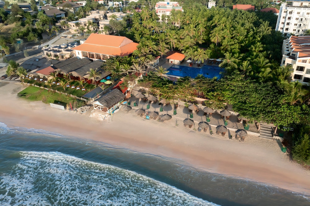 Sea Lion Beach Resort & Spa Mui Ne — hotel in Phan Thiet