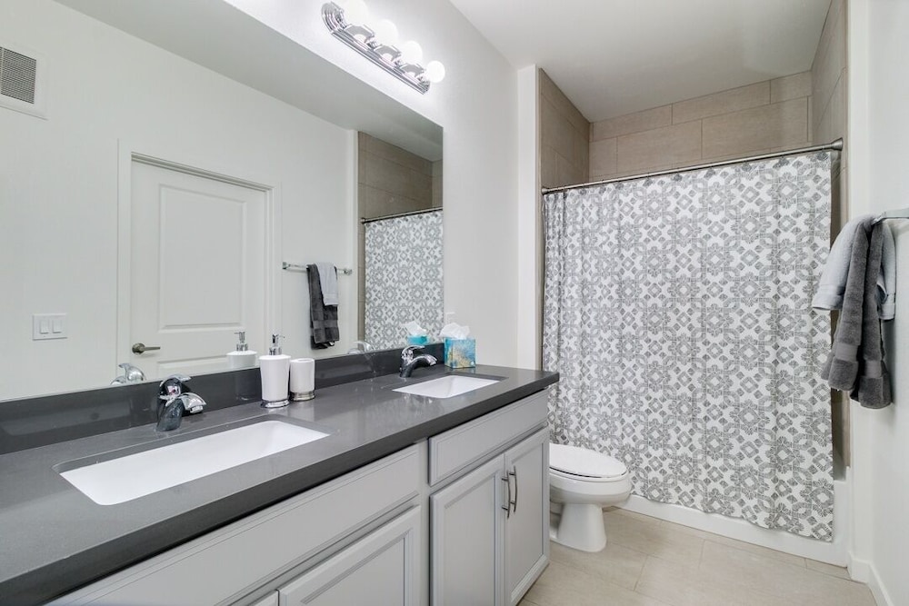 Views in Luxury Resort Condo in Chandler Amenities Galore Walk to Restaurants by RedAwning - photo 14