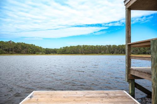 Waterway Haven by Oak Island Accommodations - photo 48