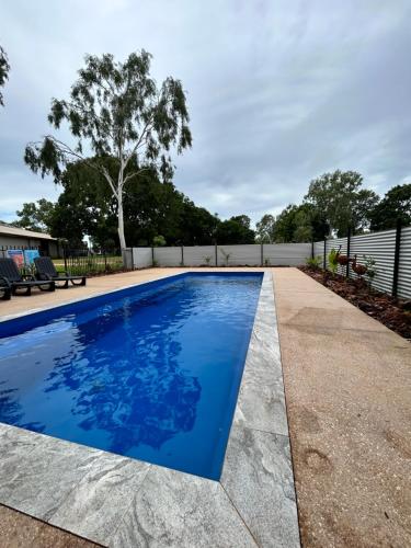 Katherine Farmstay Caravan Park — hotel in Katherine