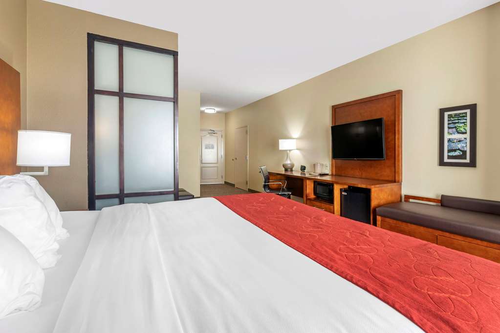 Comfort Suites Florence I 95 - photo 9