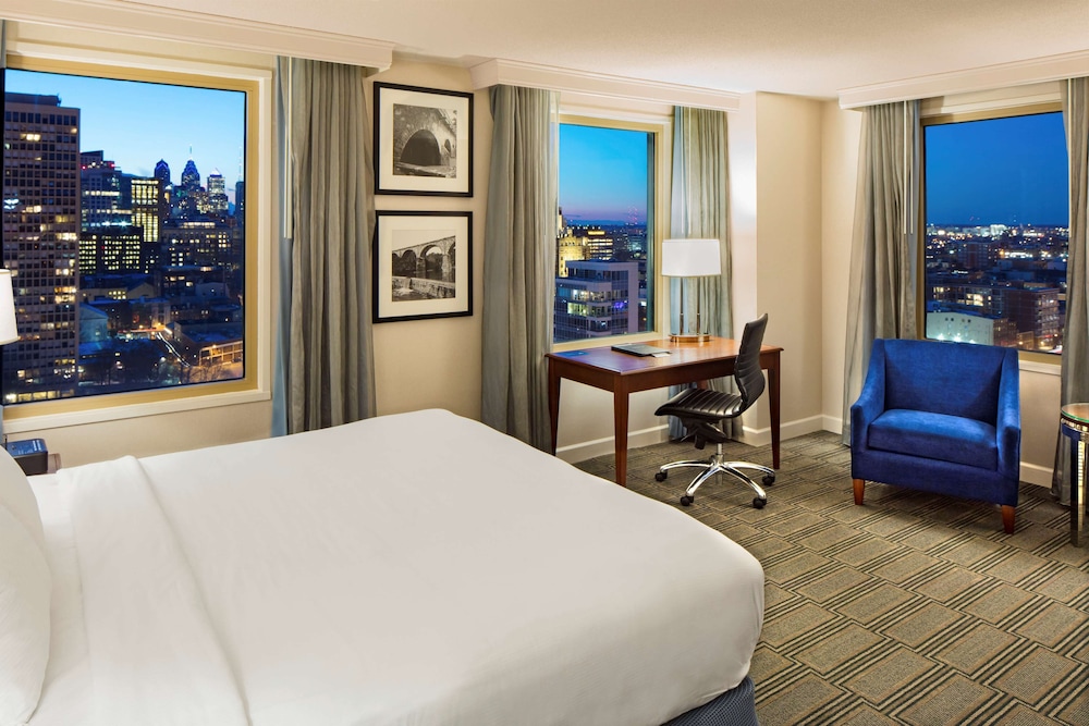Hilton Philadelphia at Penn's Landing - photo 15