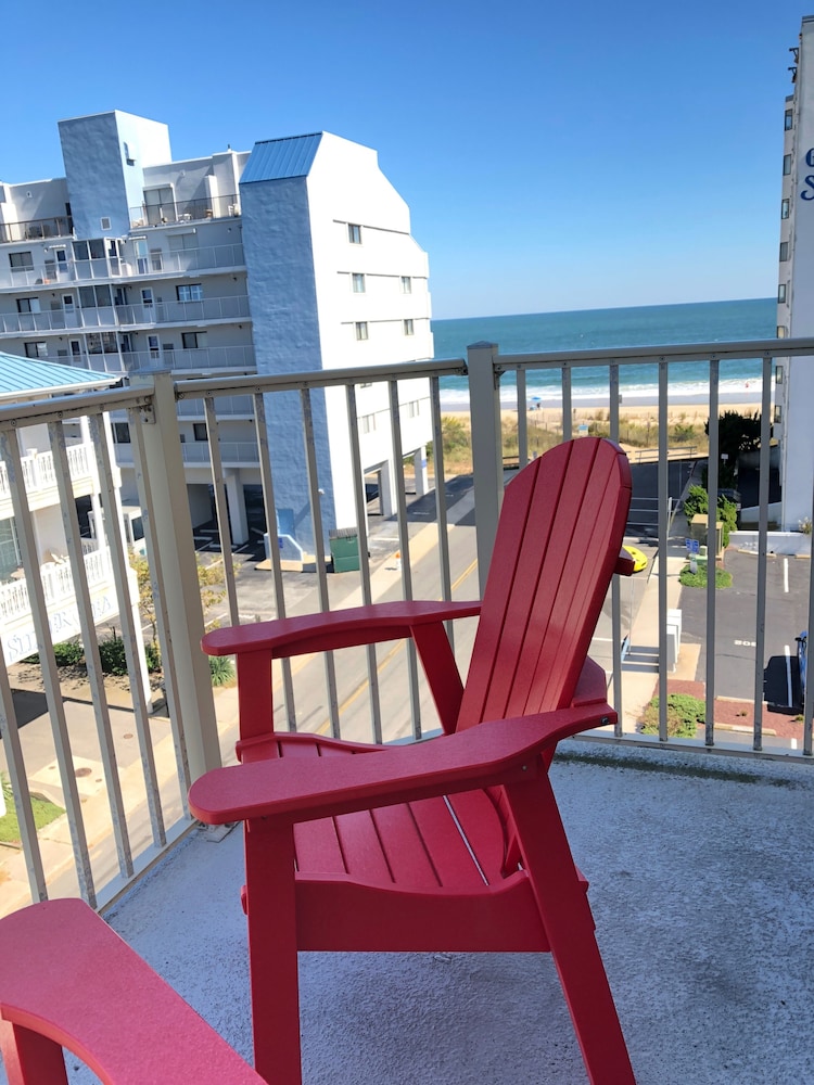 Bonita Beach Hotel - photo 17