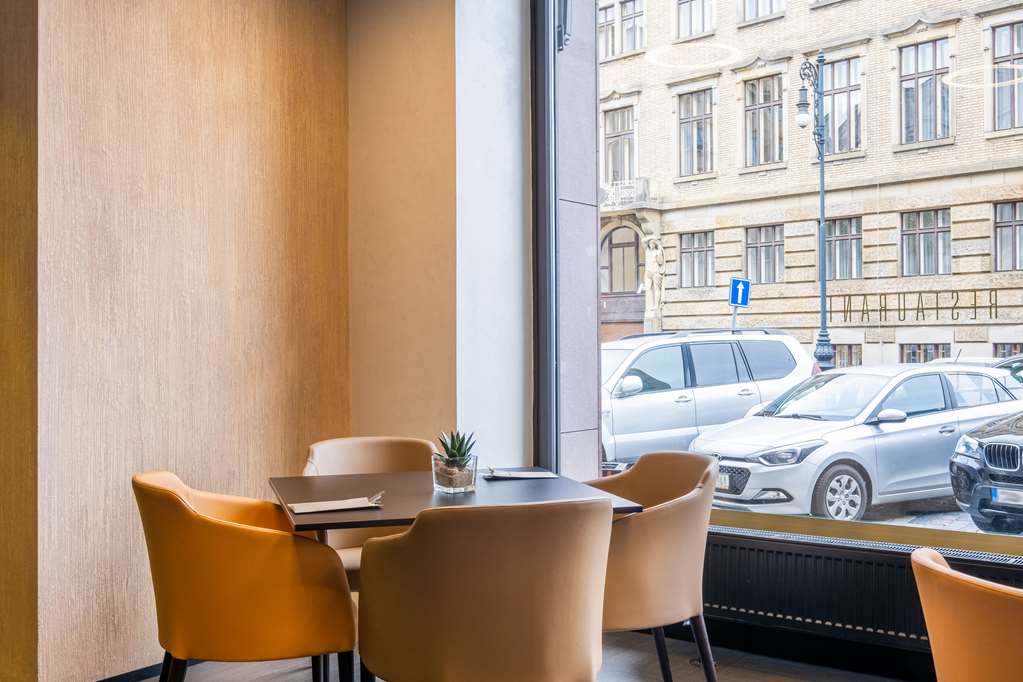 מזון ומשקאות