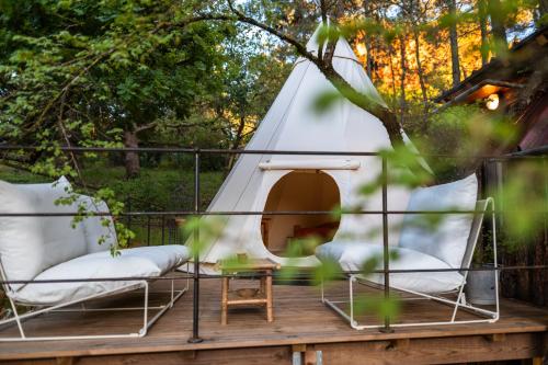 Tipi A Roussillon — Roussillon