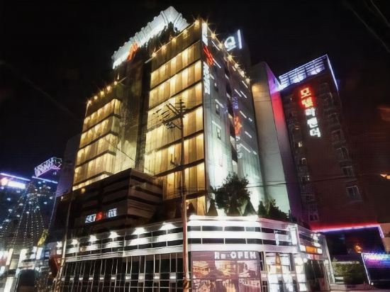 Film 37.2 in Suwon, South Korea