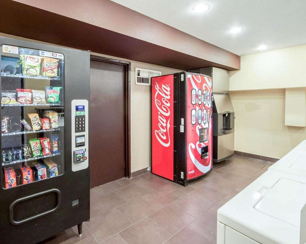 Quality Inn Airport East - photo 28