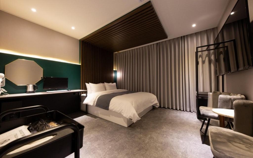 Cheonan Noblesse Hotel in Cheonan, South Korea