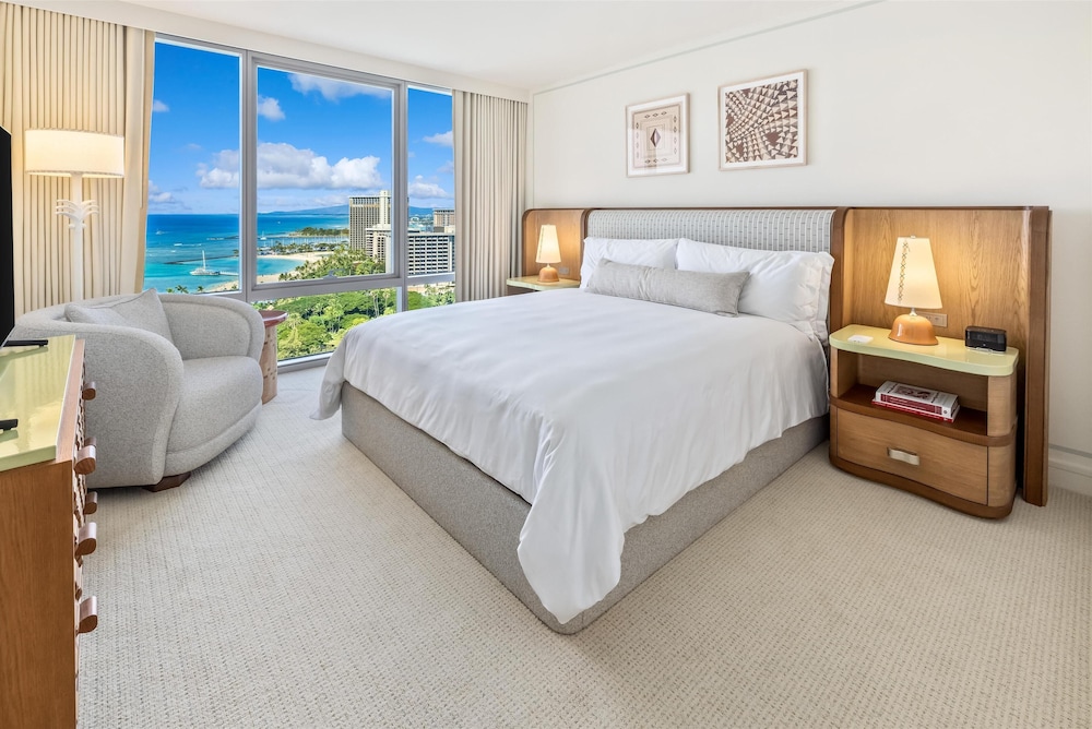 Ka Laʻi Waikiki Beach LXR Hotels & Resorts - photo 16