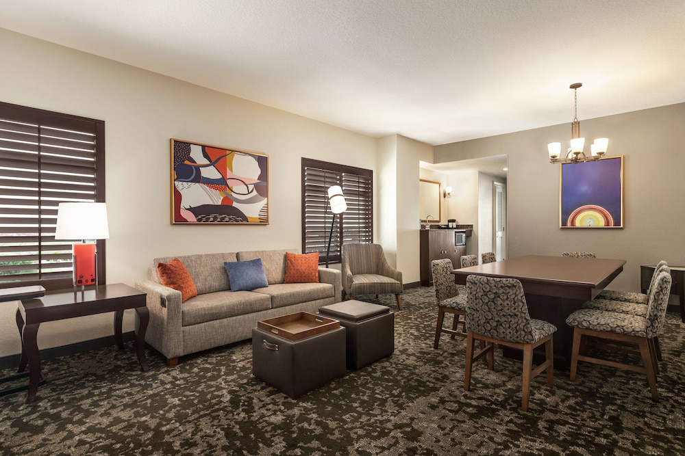 Embassy Suites by Hilton Orlando Lake Buena Vista South - photo 39