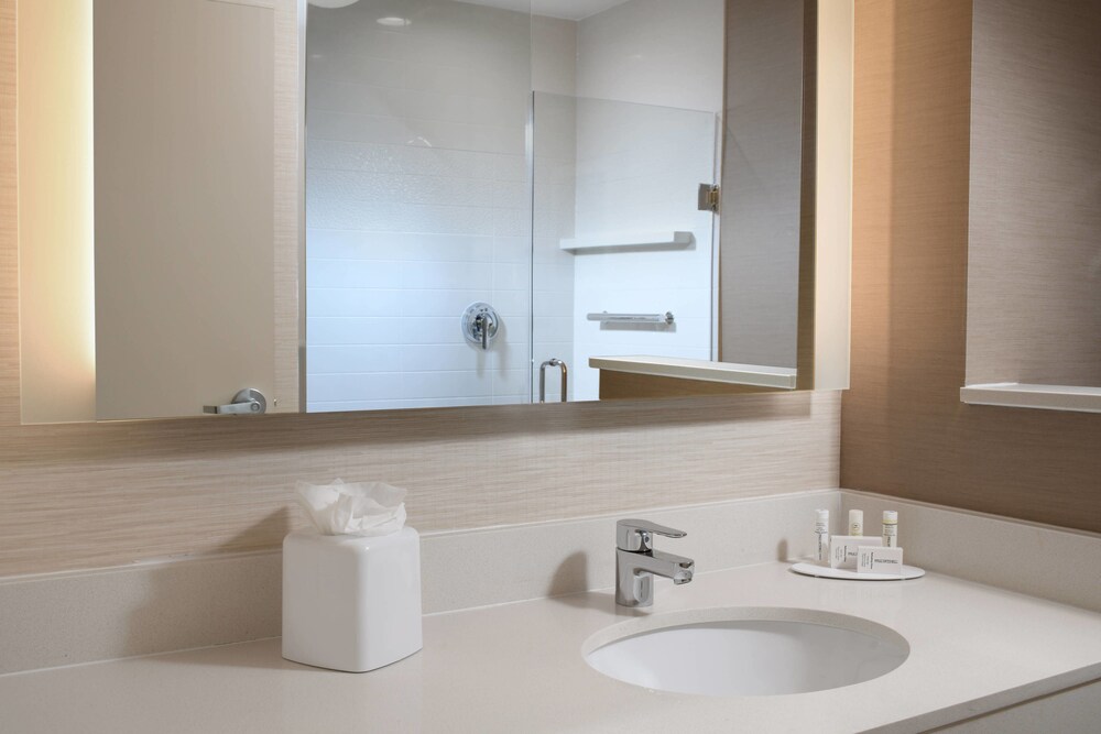 Fairfield Inn & Suites by Marriott Fort Worth South Burleson - photo 9