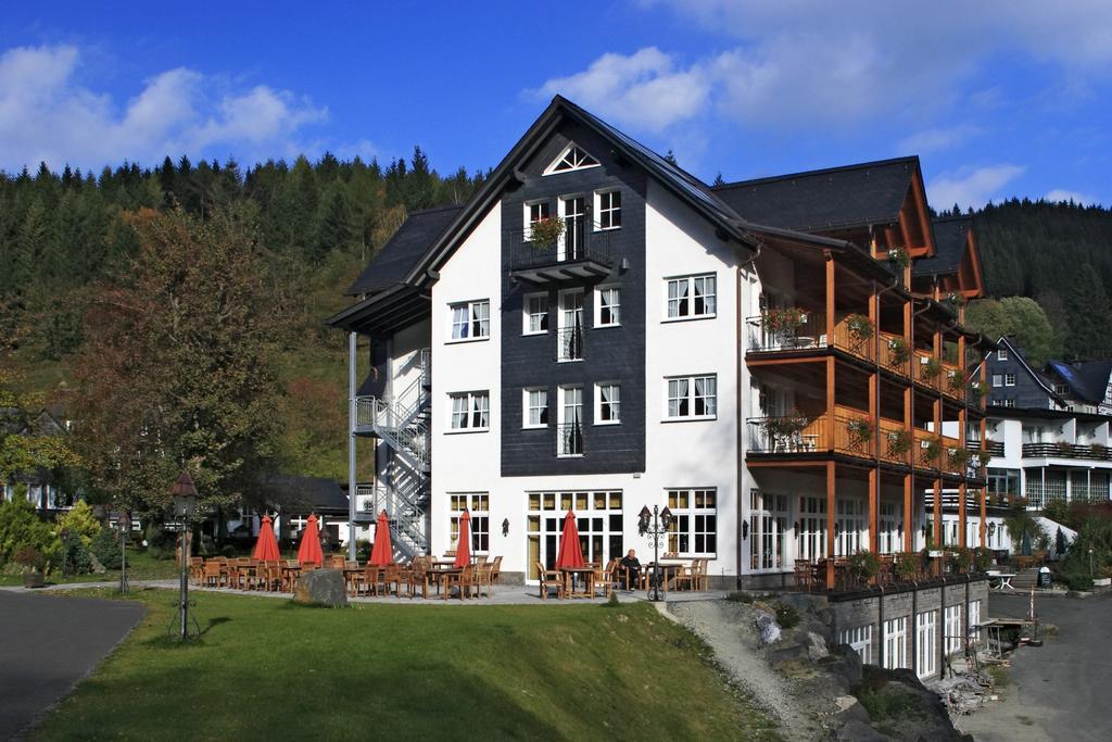 Land Und Kurhotel Tommes — Schmallenberg