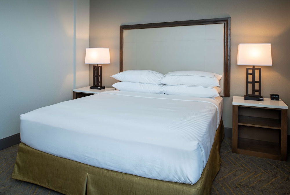 DoubleTree by Hilton Madison East WI - photo 38