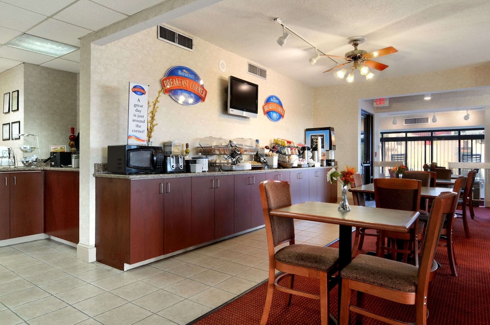 Baymont by Wyndham Macon I 75 - photo 23